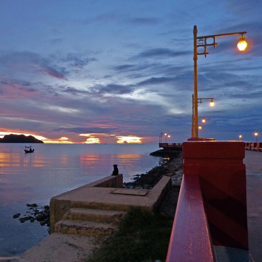 Banya Bnb ที่พักบ้านย่าบีแอนด์บี เมืองประจวบฯ Prachuap Khiri Khan Exterior foto